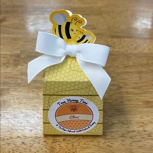 True Honey Teas Chai Bee Box (4 Packs)